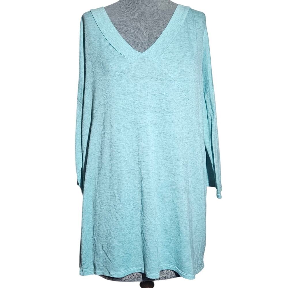 V Neck Lightweight Sweater Size XL